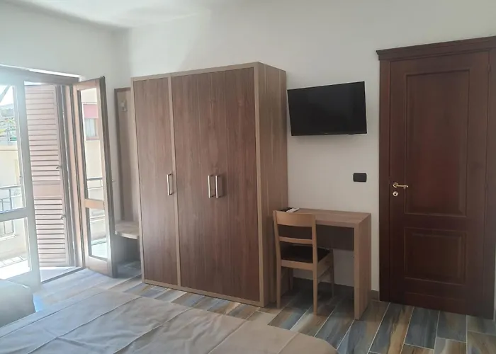 Luxury House Гостевой дом 4*