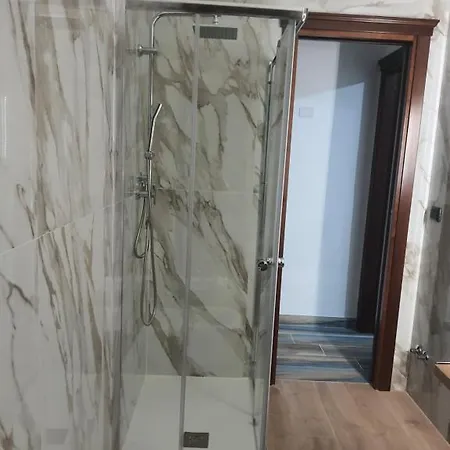 Πανσιόν Luxury House