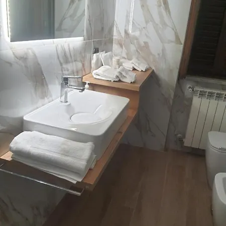 Luxury House Diamante