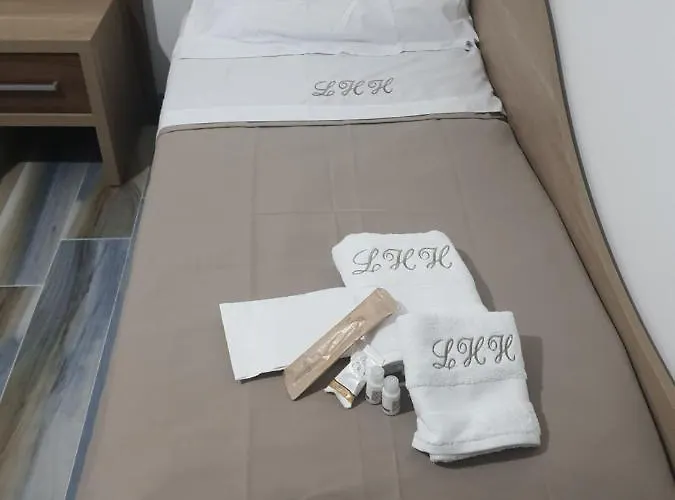 Luxury House Diamante